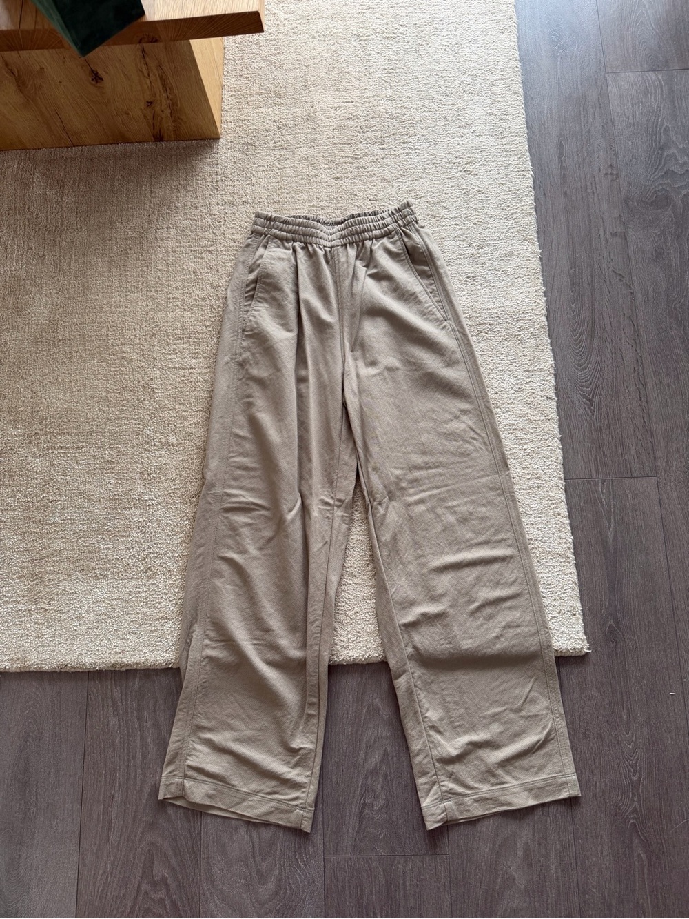 Uniqlo relaxed drapey trousers  — Taupe